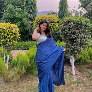 Ridhi Tiwari (@natasharajsewari) • Instagram photos and videos